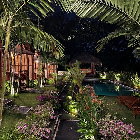 Hotel Uluwatu Sunrise Ungasan Exterior foto