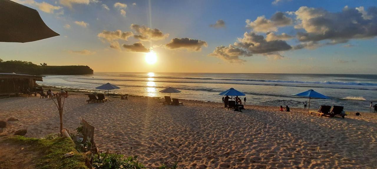 Hotel Uluwatu Sunrise Ungasan Exterior foto